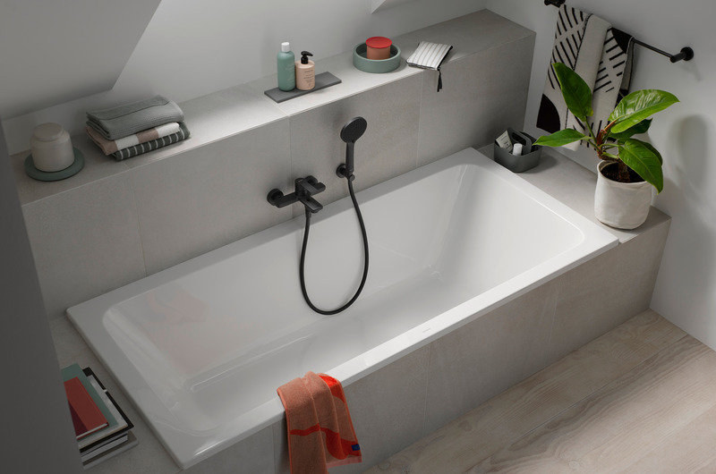 Badewanne der Komplettbadserie D-Code von Duravit