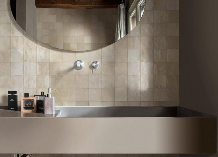 Bezauberndes Beige