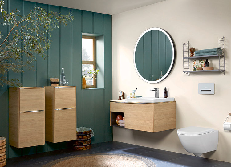 Stauraum im Badezimmer mit Subway von Villeroy & Boch