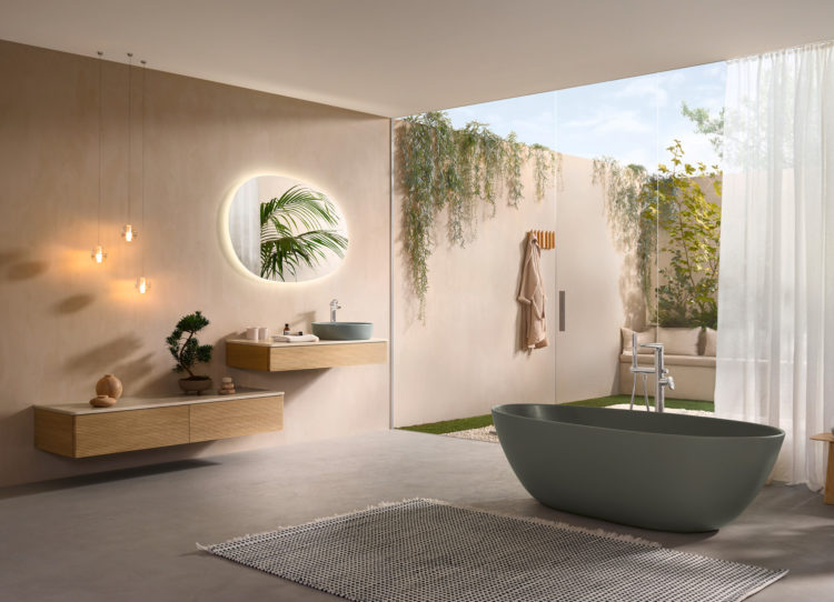 Cleane Optik im Wellbeing-Badezimmer von Villeroy & Boch mit der Antao-Kollektion